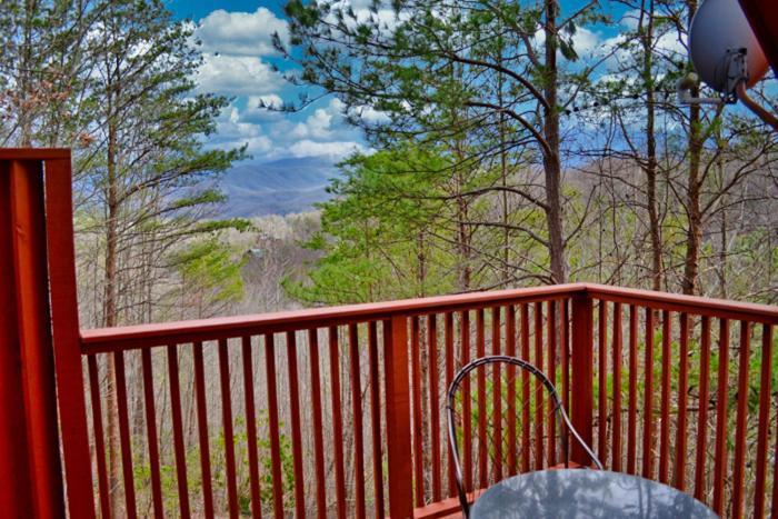 Mountain Love Nest Gatlinburg Exterior photo